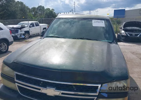 2006 Chevrolet Silverado 1500 Work Truck из США, поврежденный, VIN 2GCEC19V661330188